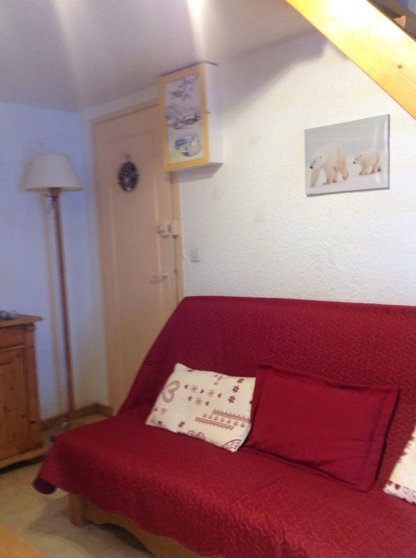 SALON - STUDIO MEZZANINE BERGERS 109 - VALLOIRE CENTRE - VALLOIRE RESERVATIONS SALON - STUDIO MEZZANINE BERGERS 109 - VALLOIRE CENTRE - VALLOIRE RESERVATIONS