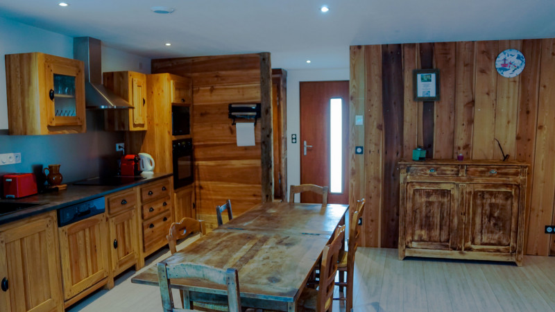 CUISINE - CHEZ MAXIME - VALLOIRE L'ARCHAZ CUISINE - CHEZ MAXIME - VALLOIRE L'ARCHAZ