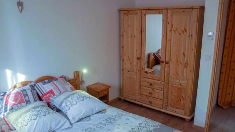 CHAMBRE - CHEZ MAXIME - VALLOIRE L'ARCHAZ CHAMBRE - CHEZ MAXIME - VALLOIRE L'ARCHAZ
