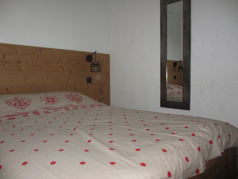 CHAMBRE- APPARTEMENT  BETELGEUSE 86 - VALLOIRE CENTRE