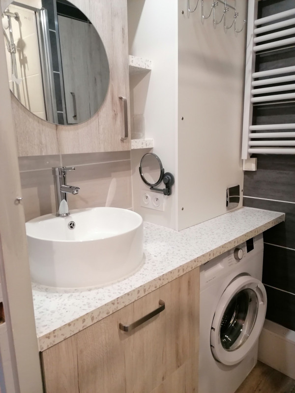 SALLE D'EAU - STUDIO THYMEL 5 - VALLOIRE LES VERNEYS SALLE D'EAU - STUDIO THYMEL 5 - VALLOIRE LES VERNEYS