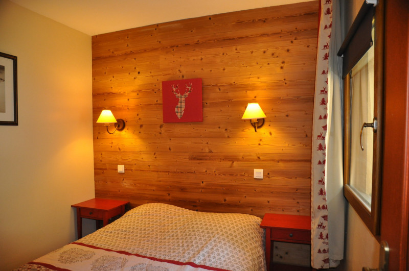 CHAMBRE - LES CHALETS VALORIA APPARTEMENT BAUXIT22 - VALLOIRE LES CHARBONNIERES CHAMBRE - LES CHALETS VALORIA APPARTEMENT BAUXIT22 - VALLOIRE LES CHARBONNIERES