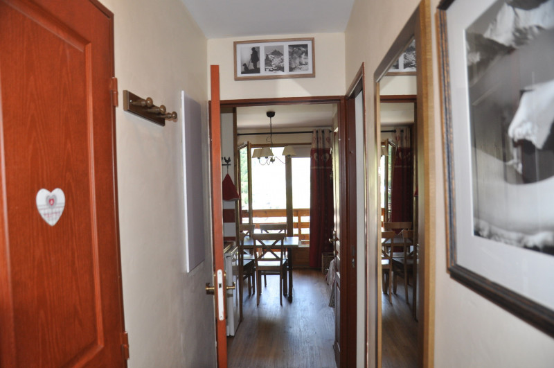 COULOIR - LES CHALETS VALORIA APPARTEMENT BAUXIT22 - VALLOIRE LES CHARBONNIERES COULOIR - LES CHALETS VALORIA APPARTEMENT BAUXIT22 - VALLOIRE LES CHARBONNIERES