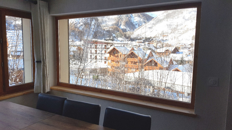 SALON - APPARTEMENT LES CERCES - VALLOIRE CENTRE SALON - APPARTEMENT LES CERCES - VALLOIRE CENTRE