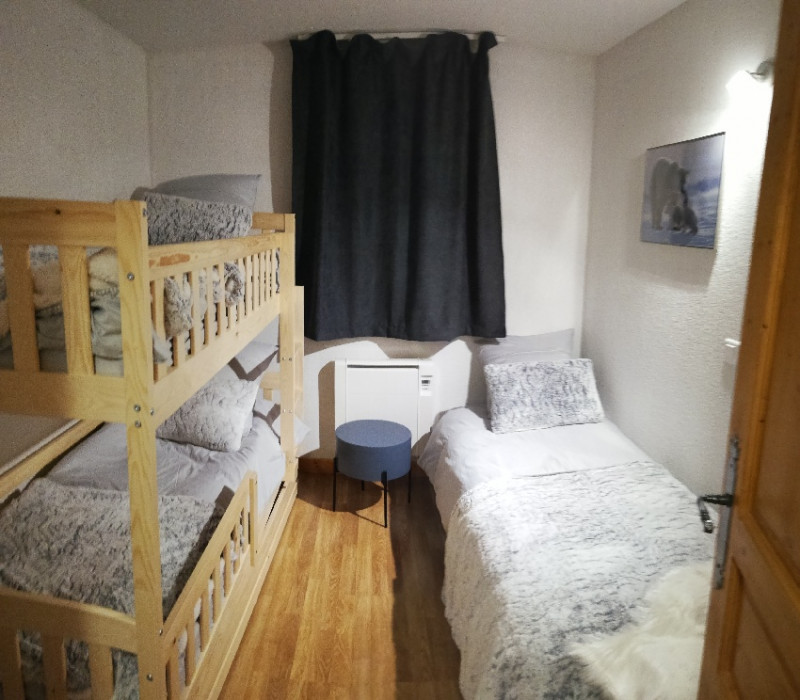 CHAMBRE - APPARTEMENT CHALETS DE LA VALLEE D'OR ASTER 204 - CHARBONNIERES VALLOIRE CHAMBRE - APPARTEMENT CHALETS DE LA VALLEE D'OR ASTER 204 - CHARBONNIERES VALLOIRE