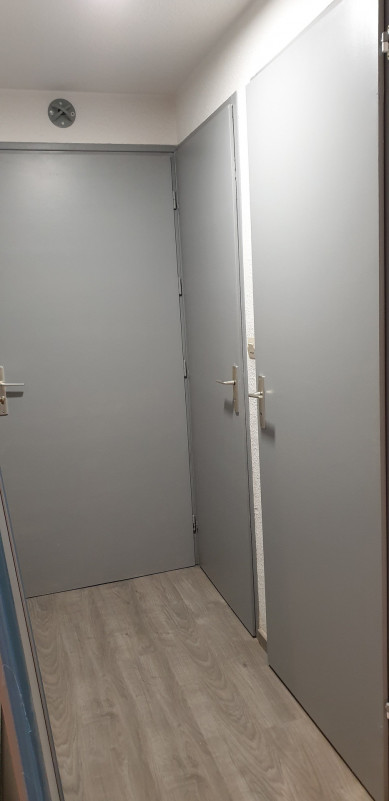 COULOIR - APPARTEMENT ROCHECHATEAU 17 - VALLOIRE CENTRE COULOIR - APPARTEMENT ROCHECHATEAU 17 - VALLOIRE CENTRE