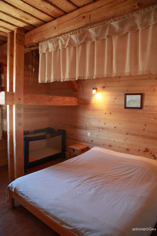 CHAMBRE - APPARTEMENT ABRIGRANGE - VALLOIRE LA RUAZ CHAMBRE - APPARTEMENT ABRIGRANGE - VALLOIRE LA RUAZ