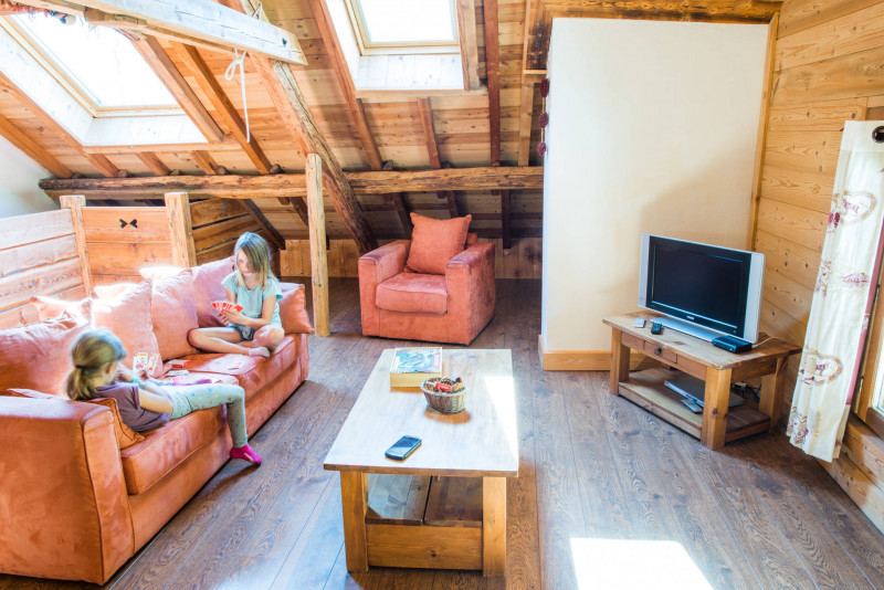 SEJOUR - APPARTEMENT ABRIBERGERIE - VALLOIRE LA RUAZ - VALLOIRE RESERVATIONS SEJOUR - APPARTEMENT ABRIBERGERIE - VALLOIRE LA RUAZ - VALLOIRE RESERVATIONS