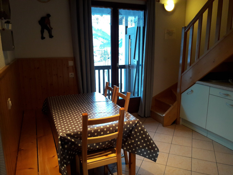 SALON - APPARTEMENT  THYMEL 34- VALLOIRE LES VERNEYS - VALLOIRE RESERVATIONS