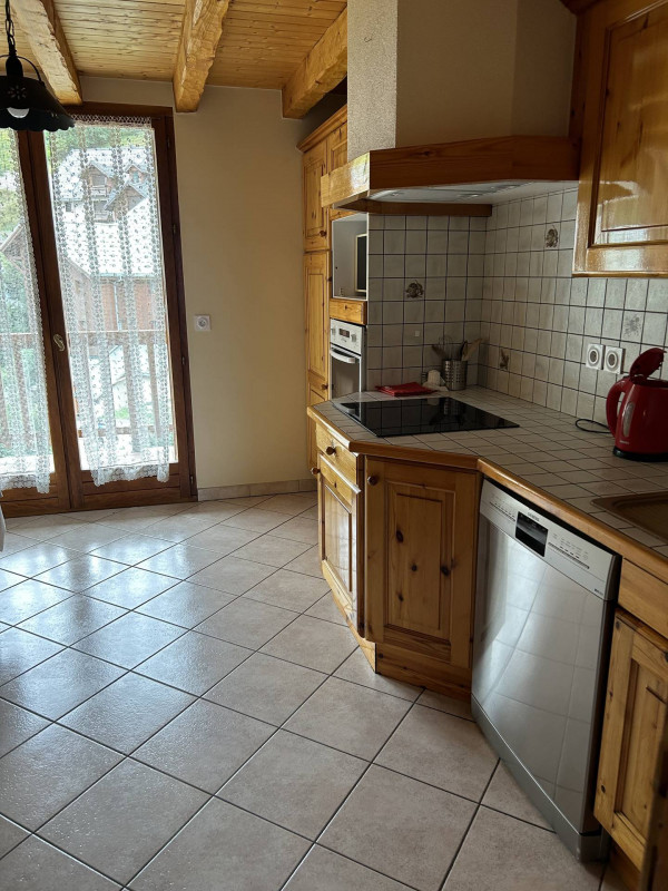 CUISINE- APPARTEMENT LES CHARDONNETS 008 - VALLOIRE CENTRE