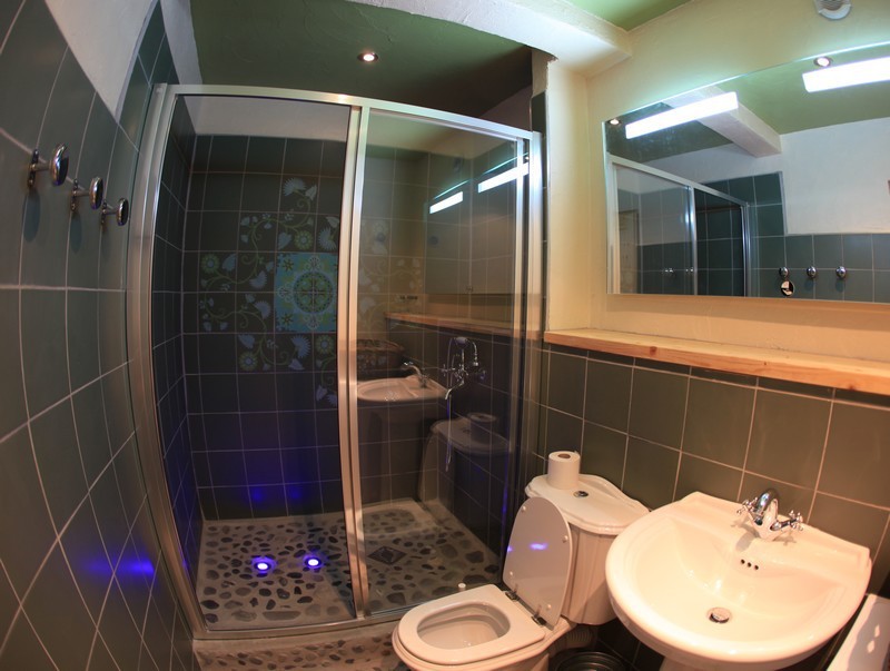 SALLE D'EAU - APPARTEMENT LES BOIS RONDS 1 - VALLOIRE LE SEROZ