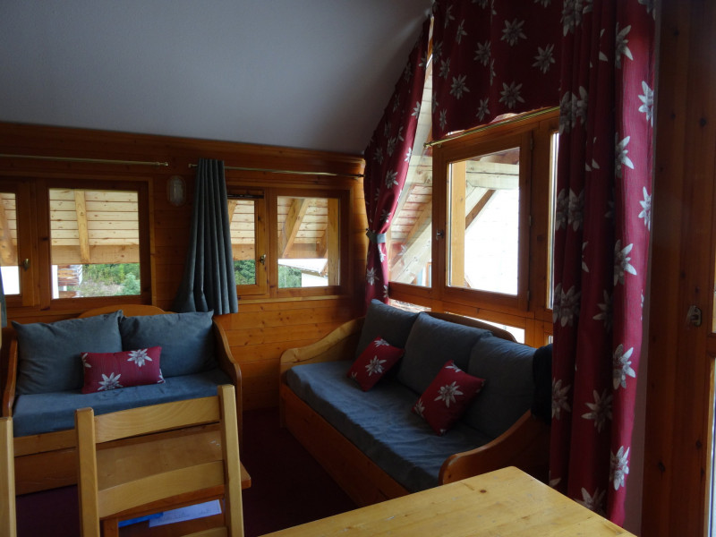 SALON - APPARTEMENT CHALETS GALIBIER 2 N° 136 - MOULIN BENJAMIN - VALLOIRE - VALLOIRE RESERVATIONS SALON - APPARTEMENT CHALETS GALIBIER 2 N° 136 - MOULIN BENJAMIN - VALLOIRE - VALLOIRE RESERVATIONS