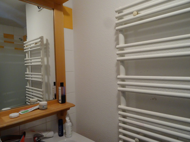 SALLE DE BAIN - APPARTEMENT CHALETS GALIBIER 2 N° 136 - MOULIN BENJAMIN - VALLOIRE SALLE DE BAIN - APPARTEMENT CHALETS GALIBIER 2 N° 136 - MOULIN BENJAMIN - VALLOIRE