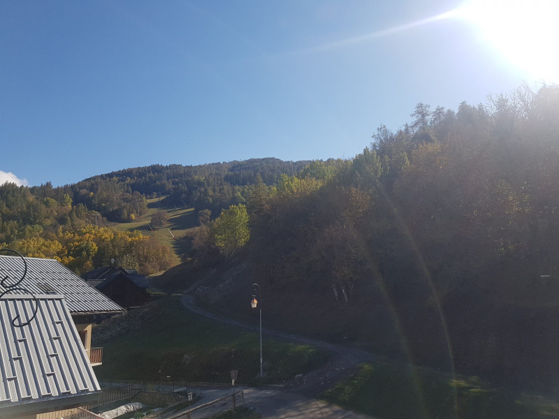 VUE BALCON ETE - STUDIO LES SELLETTES 6 - VALLOIRE CENTRE VUE BALCON ETE - STUDIO LES SELLETTES 6 - VALLOIRE CENTRE