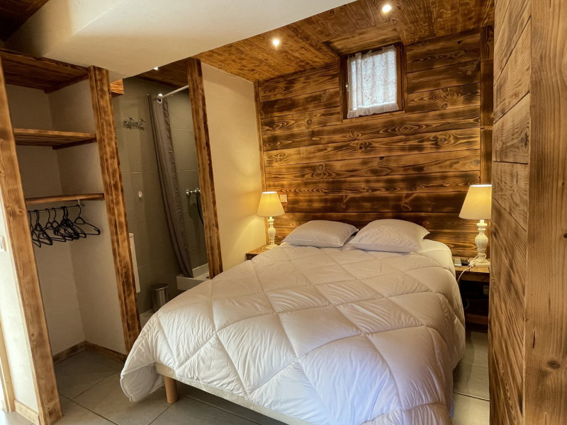 CHAMBRE - APPARTEMENT RESIDENCE GALIBIER 15 - VALLOIRE CENTRE CHAMBRE - APPARTEMENT RESIDENCE GALIBIER 15 - VALLOIRE CENTRE