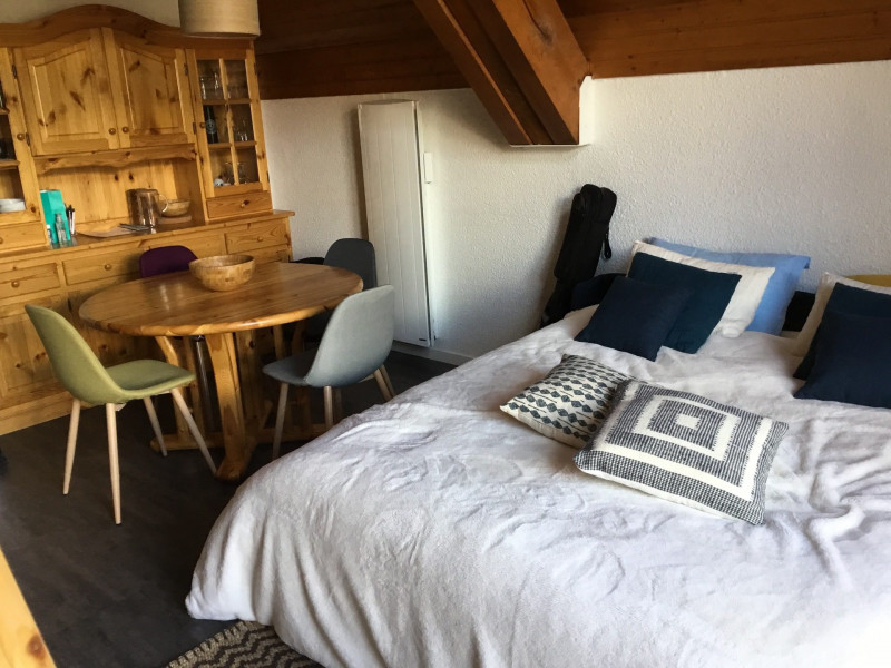 SALON - APPARTEMENT BALCONS DE VALLOIRE B3 - VALLOIRE L'ARCHAZ - VALLOIRE RESERVATIONS SALON - APPARTEMENT BALCONS DE VALLOIRE B3 - VALLOIRE L'ARCHAZ - VALLOIRE RESERVATIONS