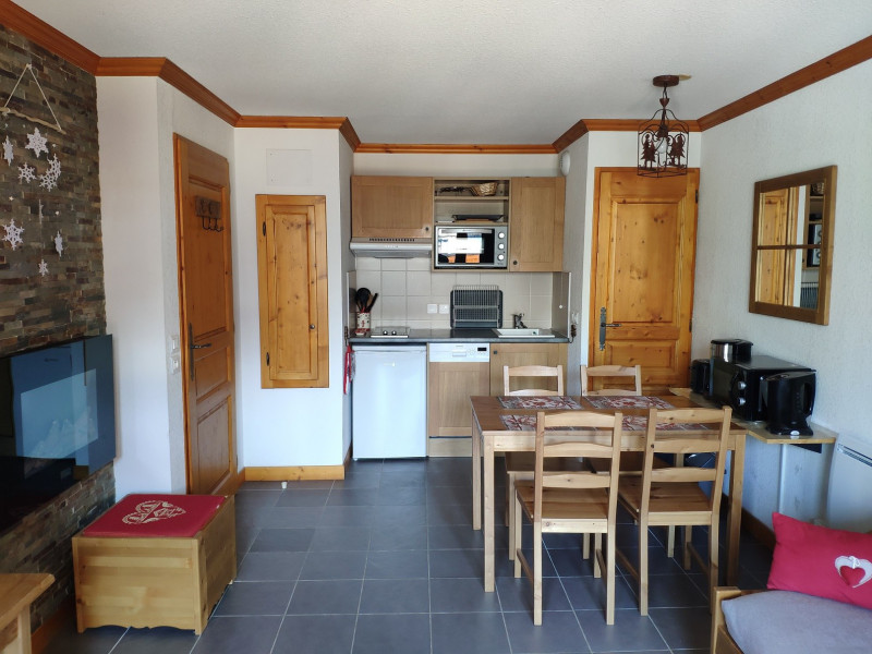 SEJOUR - APPARTEMENT CHALETS DE LA VALLEE D'OR ASTER 202 - CHARBONNIERES VALLOIRE - VALLOIRE RESERVATIONS SEJOUR - APPARTEMENT CHALETS DE LA VALLEE D'OR ASTER 202 - CHARBONNIERES VALLOIRE - VALLOIRE RESERVATIONS