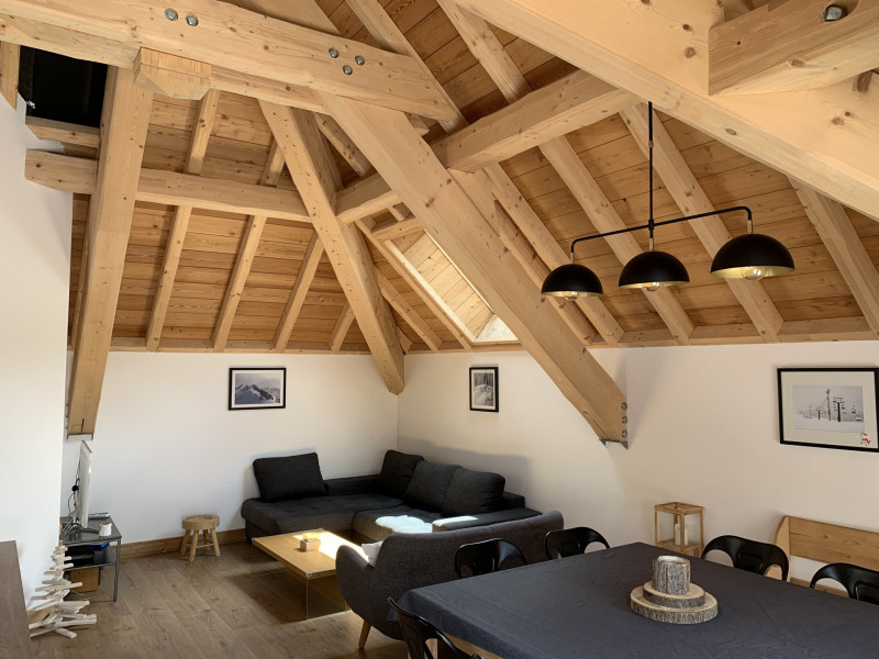 SALON - CHALET COMO BRUNATE - VALLOIRE CENTRE - VALLOIRE RESERVATIONS SALON - CHALET COMO BRUNATE - VALLOIRE CENTRE - VALLOIRE RESERVATIONS