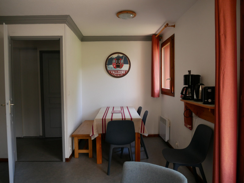 SALLE A MANGER - APPARTEMENT LES VALMONTS DAPHNEE 21 - LES CHARBONNIERES VALLOIRE