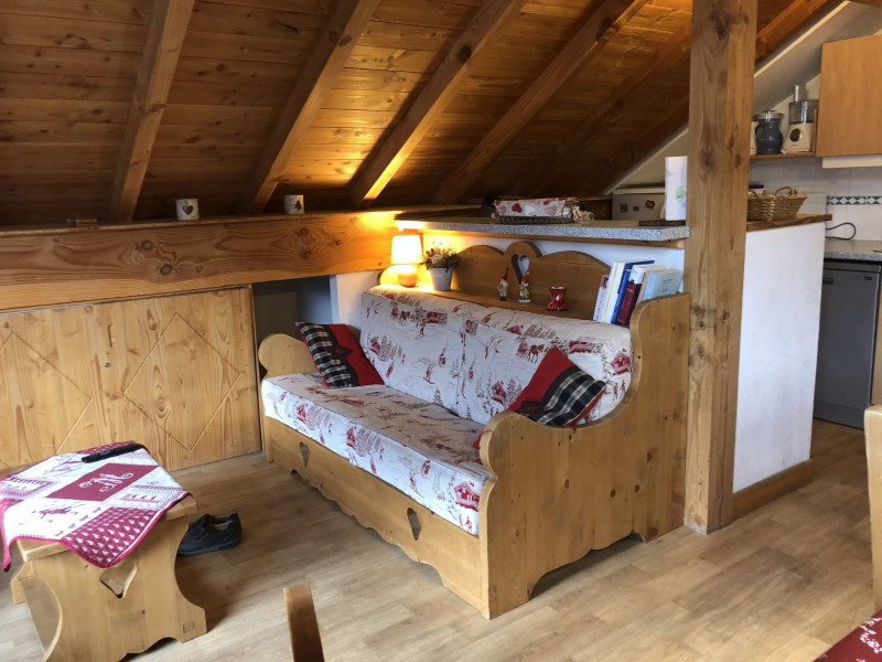 SALON - APPARTEMENT LA CLAREE C15 - LES PLANS VALLOIRE - VALLOIRE RESERVATIONS SALON - APPARTEMENT LA CLAREE C15 - LES PLANS VALLOIRE - VALLOIRE RESERVATIONS