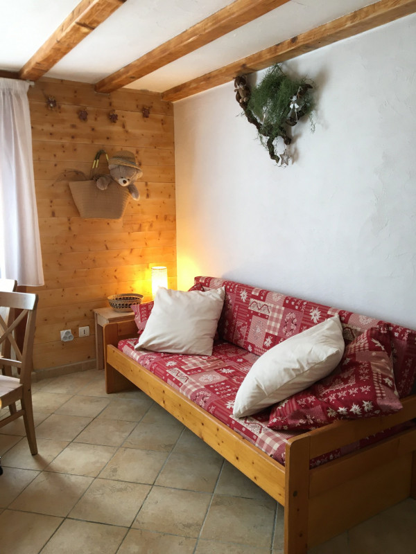 SALON - APPARTEMENT COTAMORE N°1 - VALLOIRE CENTRE - VALLOIRE RESERVATIONS SALON - APPARTEMENT COTAMORE N°1 - VALLOIRE CENTRE - VALLOIRE RESERVATIONS