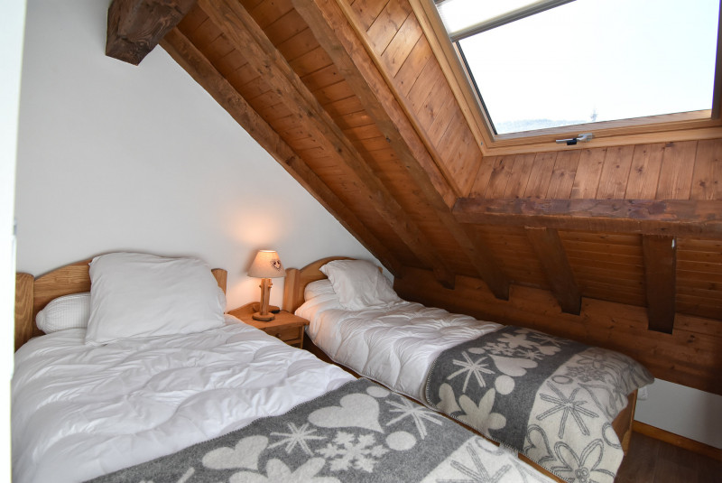 CHAMBRE - APPARTEMENT LES CRETES 123 - VALLOIRE CENTRE CHAMBRE - APPARTEMENT LES CRETES 123 - VALLOIRE CENTRE