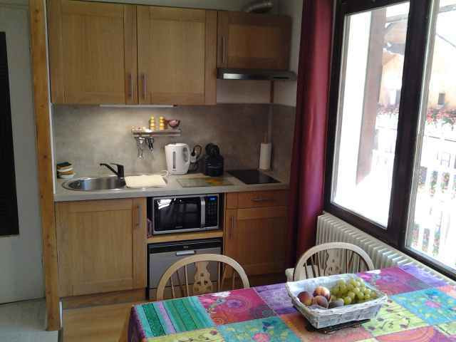 CUISINE - APPARTEMENT VAL D'AUREA A3E - VALLOIRE CENTRE CUISINE - APPARTEMENT VAL D'AUREA A3E - VALLOIRE CENTRE