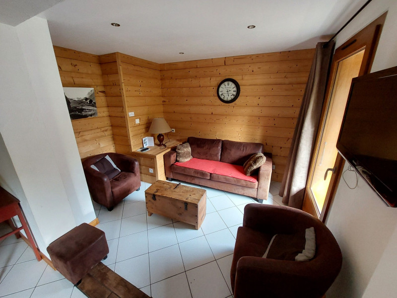 SALON - APPARTEMENT MAGNIN SPORTS 2 - VALLOIRE CENTRE - VALLOIRE RESERVATIONS SALON - APPARTEMENT MAGNIN SPORTS 2 - VALLOIRE CENTRE - VALLOIRE RESERVATIONS