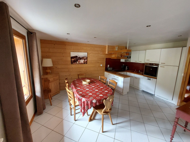 SALON - APPARTEMENT MAGNIN SPORTS 2 - VALLOIRE CENTRE - VALLOIRE RESERVATIONS SALON - APPARTEMENT MAGNIN SPORTS 2 - VALLOIRE CENTRE - VALLOIRE RESERVATIONS