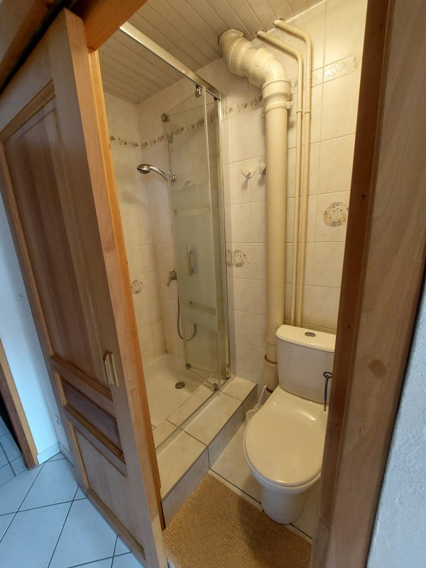 SALLE D'EAU - APPARTEMENT MAGNIN 6 - VALLOIRE CENTRE SALLE D'EAU - APPARTEMENT MAGNIN 6 - VALLOIRE CENTRE