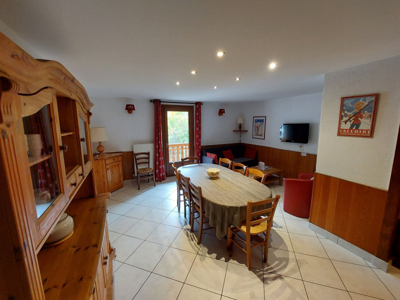 SEJOUR - MAGNIN SPORTS APPARTEMENT 1 - VALLOIRE CENTRE - VALLOIRE RESERVATIONS SEJOUR - MAGNIN SPORTS APPARTEMENT 1 - VALLOIRE CENTRE - VALLOIRE RESERVATIONS