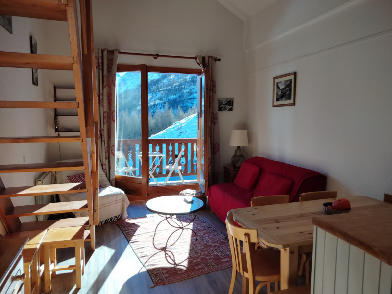 SALON - STUDIO MEZZANINE LES AROLLES G N°59 - VALLOIRE LES VERNEYS - VALLOIRE RESERVATIONS SALON - STUDIO MEZZANINE LES AROLLES G N°59 - VALLOIRE LES VERNEYS - VALLOIRE RESERVATIONS