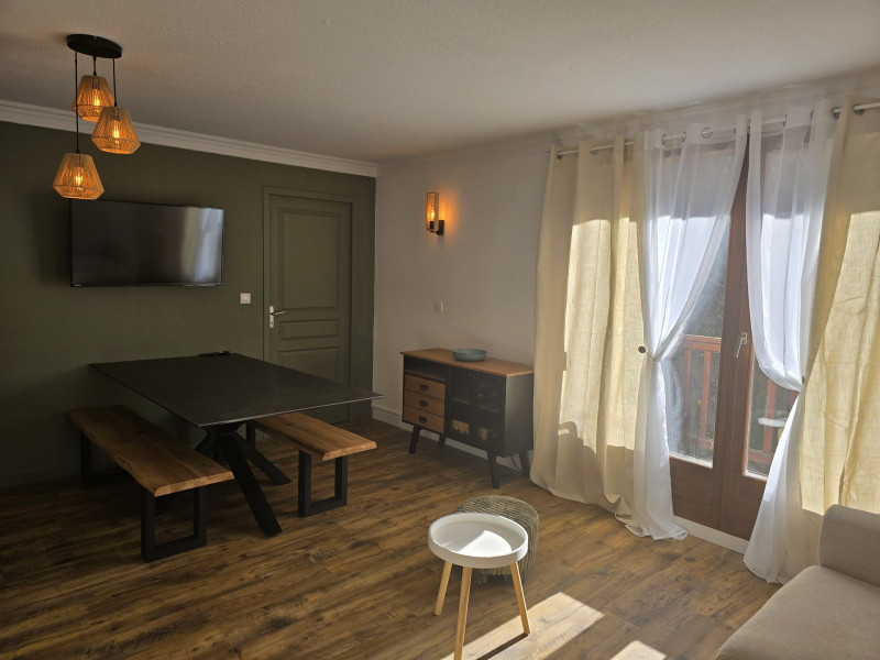 COIN REPAS - APPARTEMENT DAPHNEE 41 - VALLOIRE LES CHARBONNIERES COIN REPAS - APPARTEMENT DAPHNEE 41 - VALLOIRE LES CHARBONNIERES