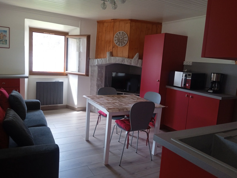 SEJOUR - APPARTEMENT MAISON GRANGE - VALLOIRE LES CHOSEAUX VILLE - VALLOIRE RESERVATIONS SEJOUR - APPARTEMENT MAISON GRANGE - VALLOIRE LES CHOSEAUX VILLE - VALLOIRE RESERVATIONS