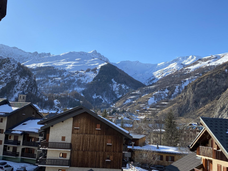 VUE MONTAGNE - APPARTEMENT BETELGEUSE 91 - VALLOIRE CENTRE LE CLOS DES ETOILES VUE MONTAGNE - APPARTEMENT BETELGEUSE 91 - VALLOIRE CENTRE LE CLOS DES ETOILES