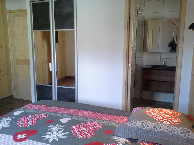 CHAMBRE 4 - CHALET LAMARTINE - LES CHOSEAUX VILLE VALLOIRE CHAMBRE 4 - CHALET LAMARTINE - LES CHOSEAUX VILLE VALLOIRE