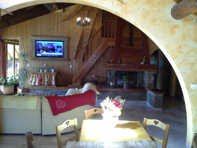 SALON - APPARTEMENT LES LUPINS CHALET LES ANCOLIES - VALLOIRE LES CLOTS SALON - APPARTEMENT LES LUPINS CHALET LES ANCOLIES - VALLOIRE LES CLOTS