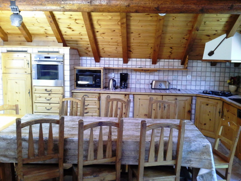 CUISINE - APPARTEMENT LES LUPINS CHALET LES ANCOLIES - VALLOIRE LES CLOTS CUISINE - APPARTEMENT LES LUPINS CHALET LES ANCOLIES - VALLOIRE LES CLOTS