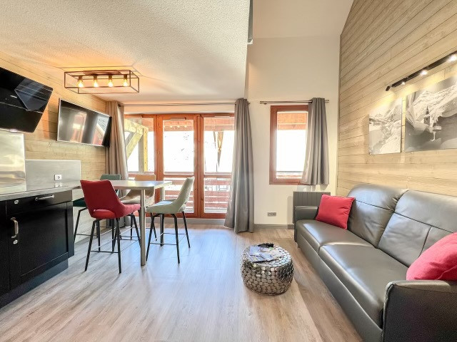 SEJOUR - STUDIO DUPLEX - CHALETS DU GALIBIER C21 - LE MOULIN BENJAMIN VALLOIRE - VALLOIRE RESERVATIONS SEJOUR - STUDIO DUPLEX - CHALETS DU GALIBIER C21 - LE MOULIN BENJAMIN VALLOIRE - VALLOIRE RESERVATIONS
