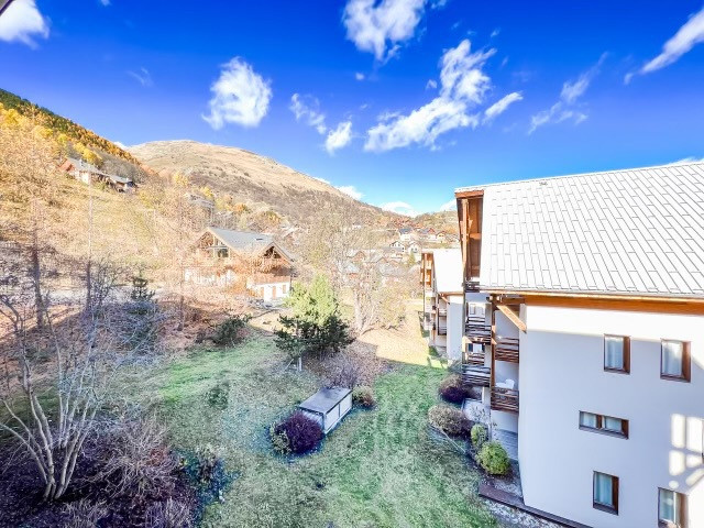 VUE DU BALCON - STUDIO DUPLEX - CHALETS DU GALIBIER C21 - LE MOULIN BENJAMIN VALLOIRE - VALLOIRE RESERVATIONS VUE DU BALCON - STUDIO DUPLEX - CHALETS DU GALIBIER C21 - LE MOULIN BENJAMIN VALLOIRE - VALLOIRE RESERVATIONS