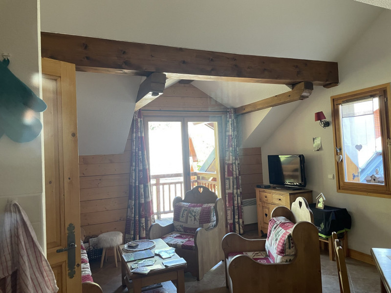 SALON - APPARTEMENT GRAND VY A202 - GRAND VY VALLOIRE SALON - APPARTEMENT GRAND VY A202 - GRAND VY VALLOIRE