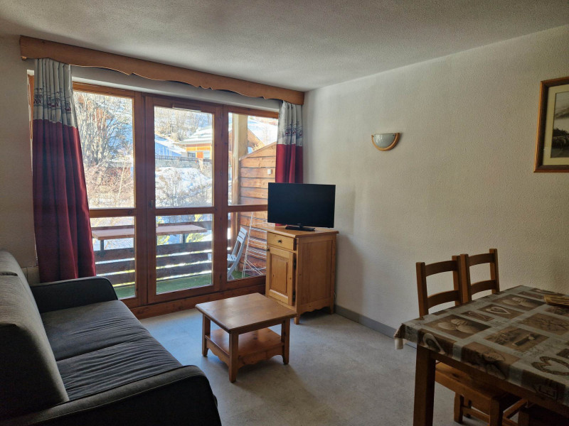 SALON - APPARTEMENT F24 CHALETS DU GALIBIER 1 - VALLOIRE MOULIN BENJAMIN - VALLOIRE RESERVATIONS SALON - APPARTEMENT F24 CHALETS DU GALIBIER 1 - VALLOIRE MOULIN BENJAMIN - VALLOIRE RESERVATIONS
