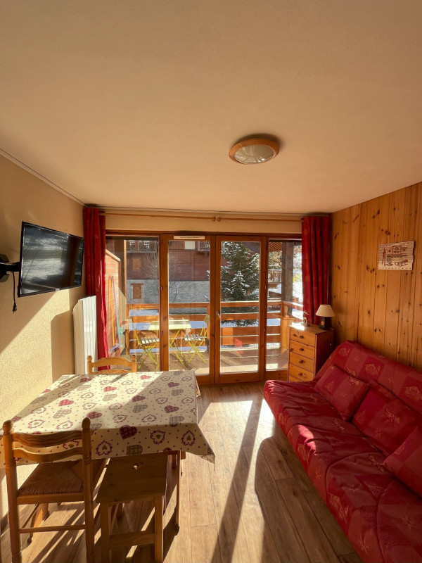SALON - APPARTEMENT CORDELIERS 206 - VALLOIRE LA GRAND VY - VALLOIRE RESERVATIONS SALON - APPARTEMENT CORDELIERS 206 - VALLOIRE LA GRAND VY - VALLOIRE RESERVATIONS