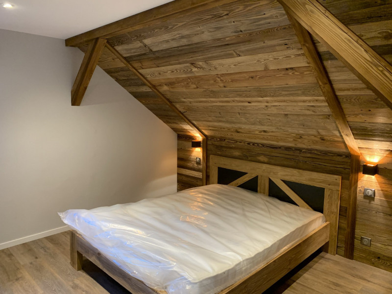 _lv_images__lot_0090070683_09_37238726