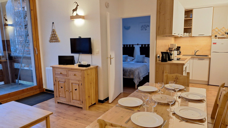 SEJOUR - HAMEAU DE VALLOIRE 211 - LES CHOSEAUX VILLE