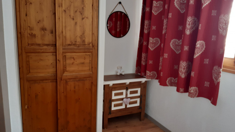 CHAMBRE - HAMEAU DE VALLOIRE 211 - LES CHOSEAUX VILLE CHAMBRE - HAMEAU DE VALLOIRE 211 - LES CHOSEAUX VILLE