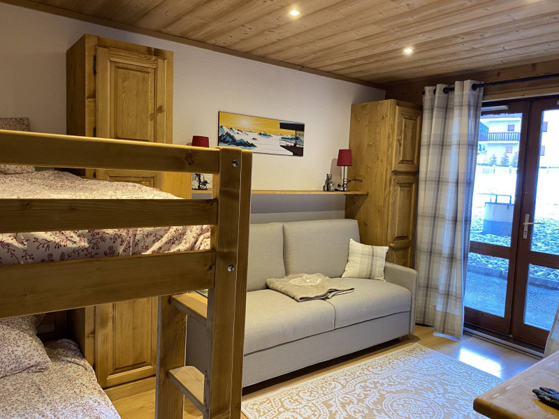 SALON - STUDIO ALTAIR 88 - VALLOIRE CENTRE SALON - STUDIO ALTAIR 88 - VALLOIRE CENTRE