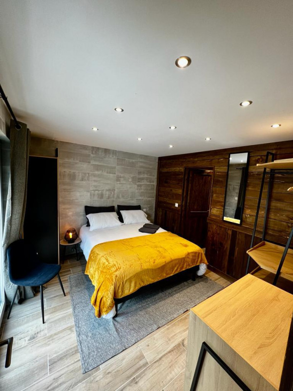 CHAMBRE - APPARTEMENT BALCONS DE PIERRE POMME 5 - VALLOIRE LES VERNEYS CHAMBRE - APPARTEMENT BALCONS DE PIERRE POMME 5 - VALLOIRE LES VERNEYS