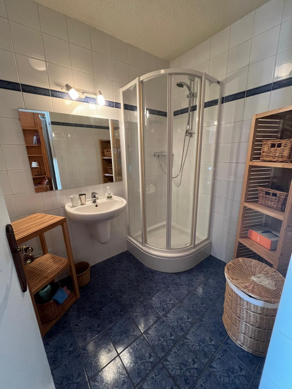 SALLE D'EAU - VIEUX MOULIN STUDIO A19 - VALLOIRE CENTRE SALLE D'EAU - VIEUX MOULIN STUDIO A19 - VALLOIRE CENTRE