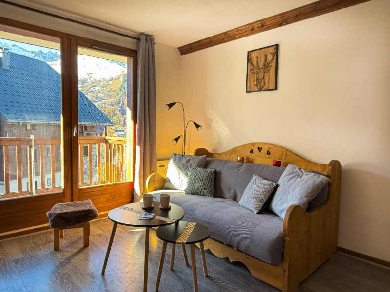 SEJOUR - APPARTEMENT 2 PIECES LES VALMONTS BRUNELLE 23 - LES CHARBONNIERES VALLOIRE - VALLOIRE RESERVATIONS SEJOUR - APPARTEMENT 2 PIECES LES VALMONTS BRUNELLE 23 - LES CHARBONNIERES VALLOIRE - VALLOIRE RESERVATIONS